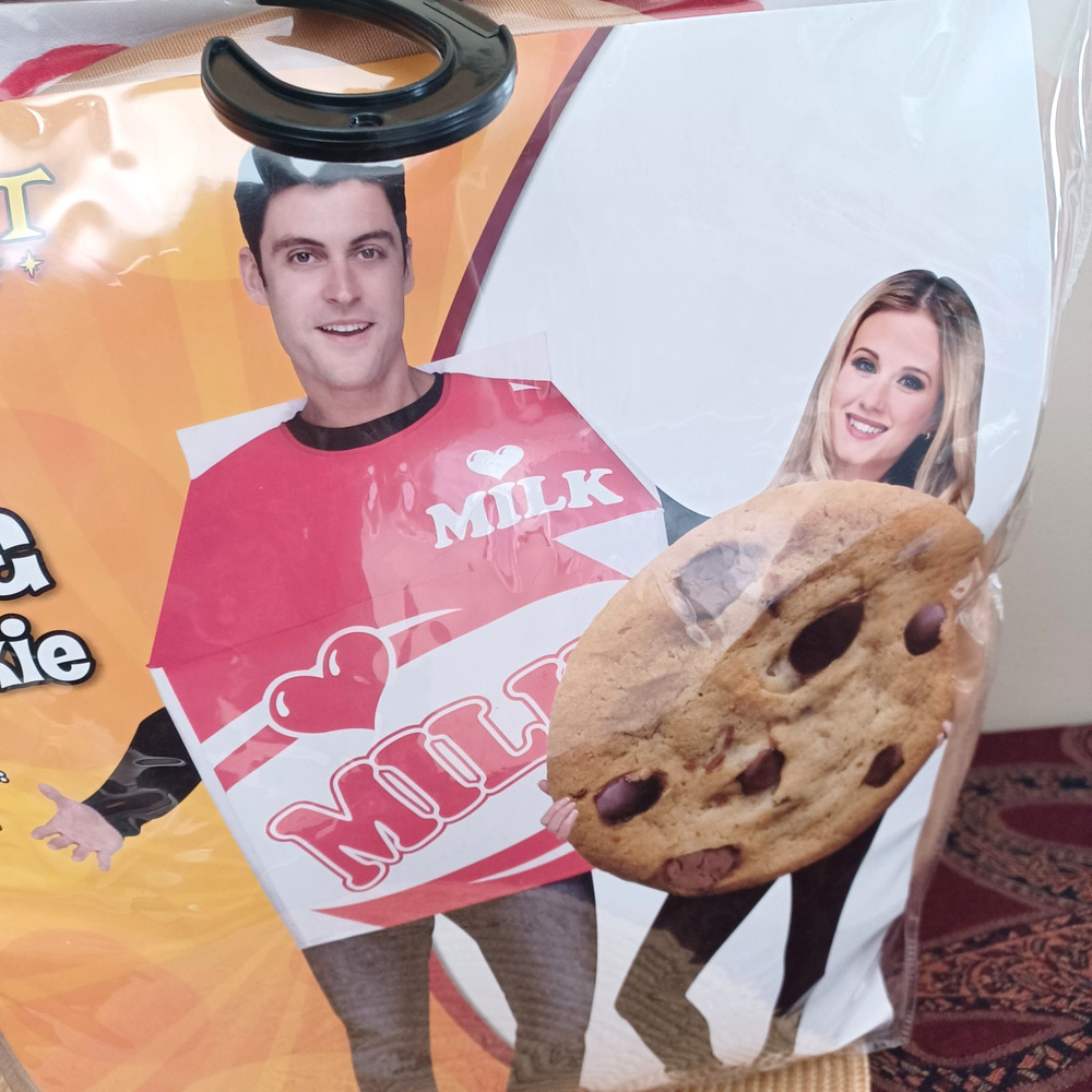 Milk and Cookie Couples Halloween Costume - Picture 2 of 4